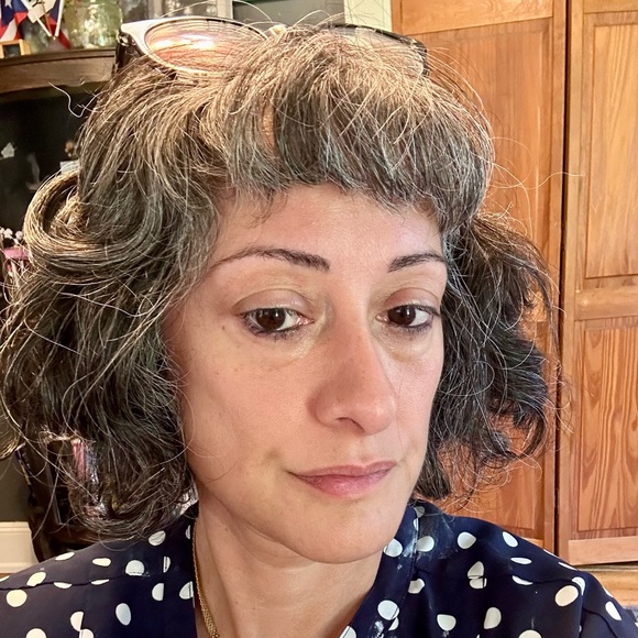 Meet your Posher, Kimm - Picture 1 of 1